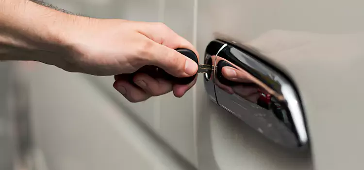 Why Choose Our Auto Locksmith Team in Azusa, CA?